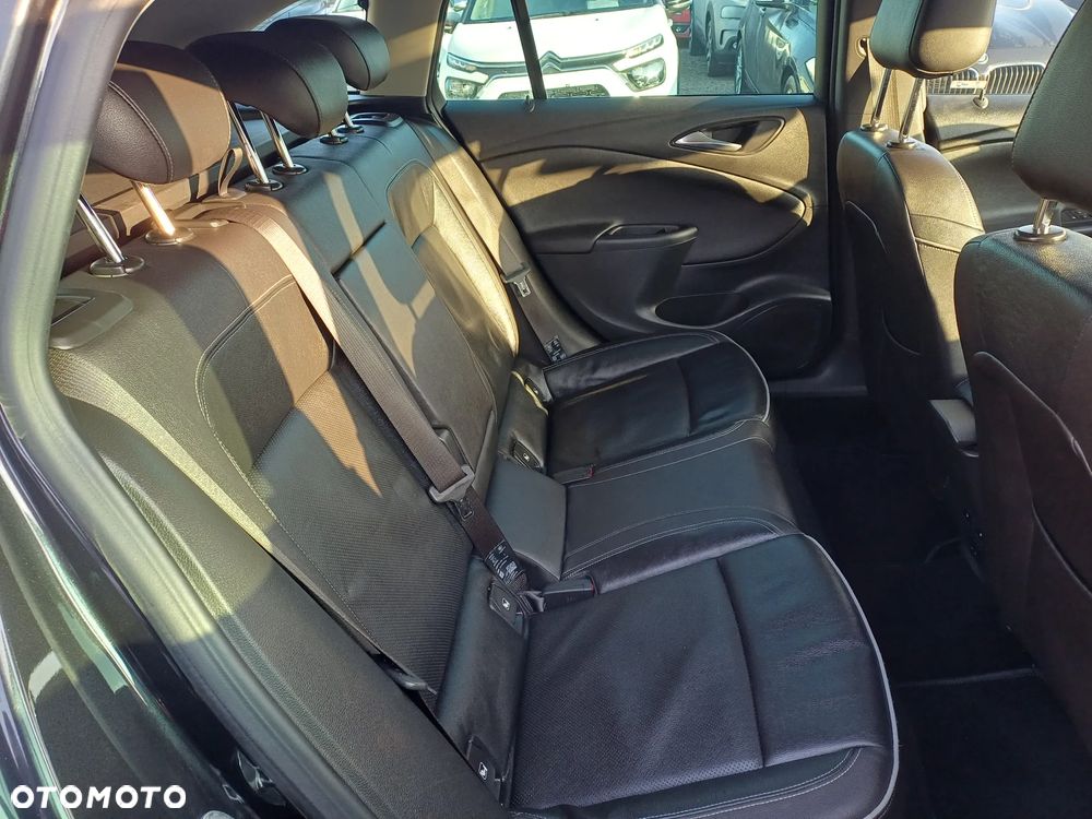 Opel Astra 1.6 CDTI DPF ecoFLEX Start/Stop Exklusiv - 12