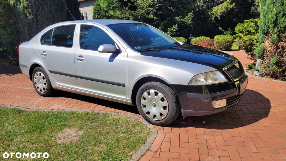 Skoda Octavia 1.6 FSI Elegance - 8