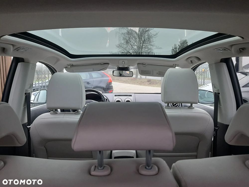 Nissan Qashqai 2.0 4 x 4 CVT tekna - 6