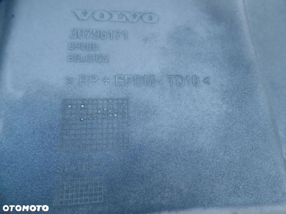 XC60 R-DESIGN 08-13 SPOILER HOKEJ W ZDERZAK TYŁ - 10