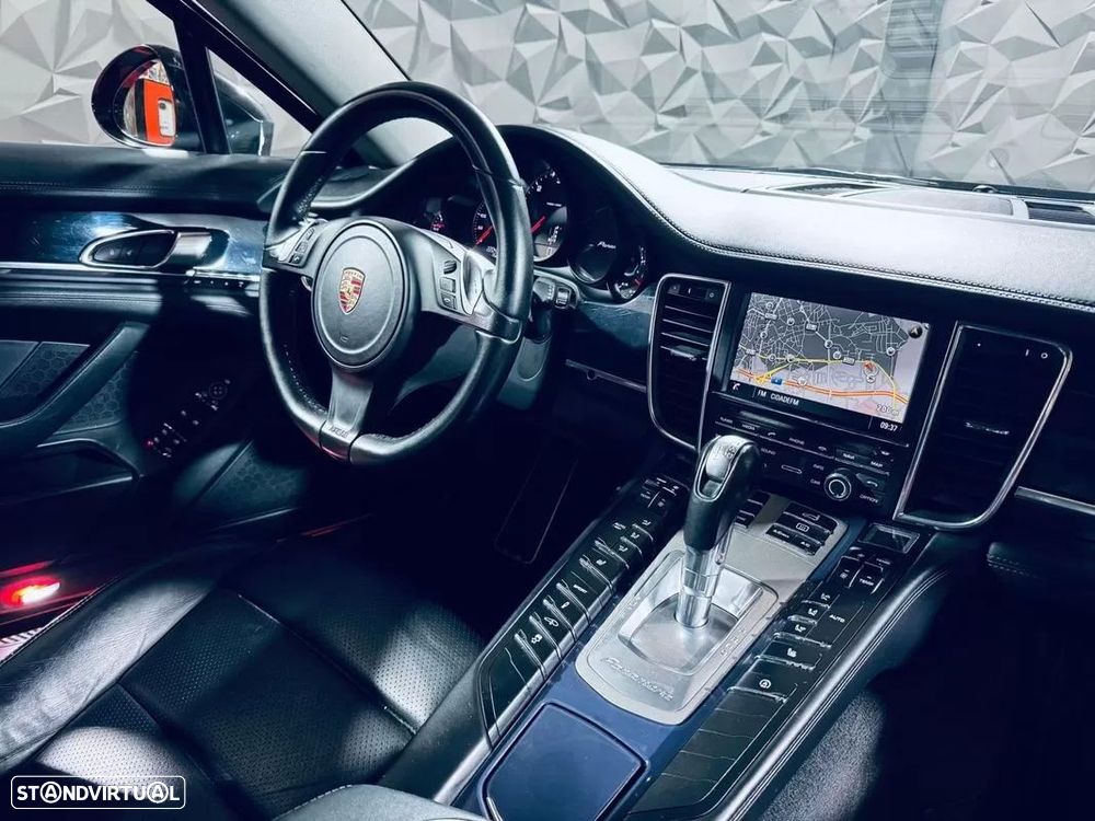 Porsche Panamera - 20