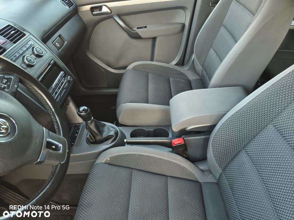 Volkswagen Touran 1.6 TDI DPF Comfortline - 8