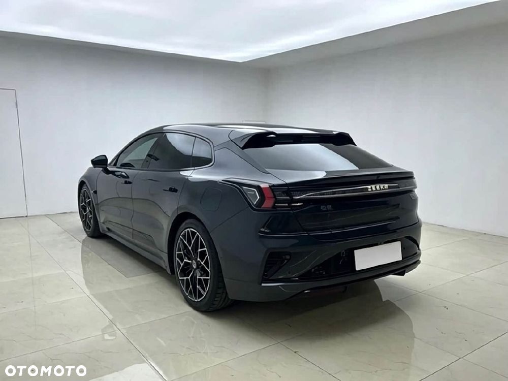 ZEEKR 001 AWD Privilege - 7