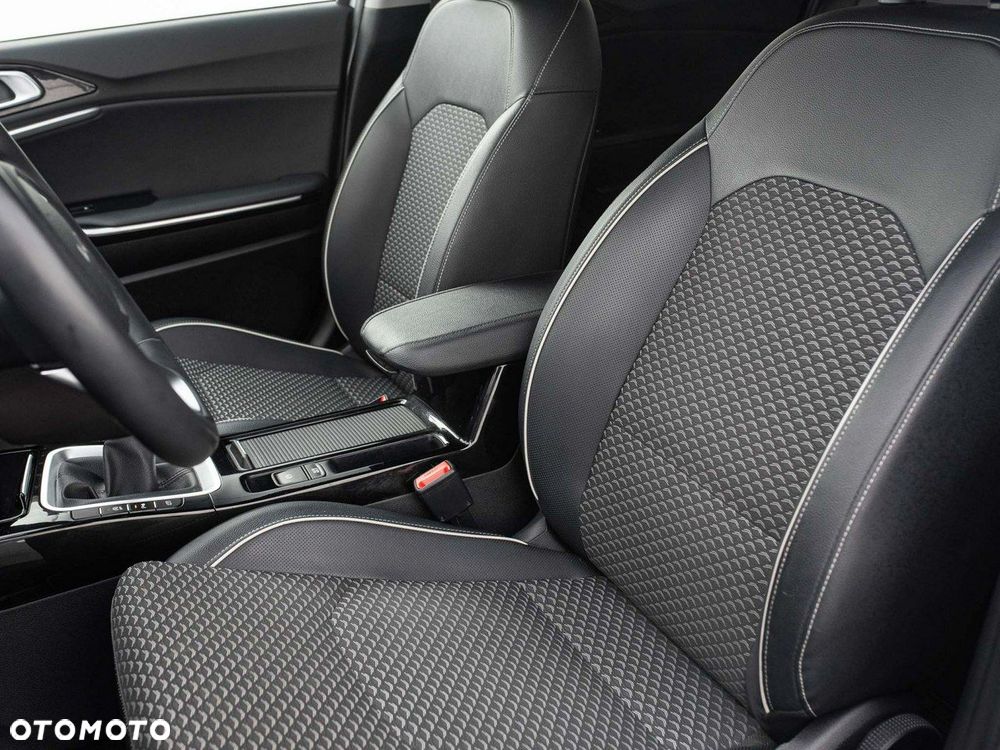 Kia Ceed 1.0 T-GDI L - 13