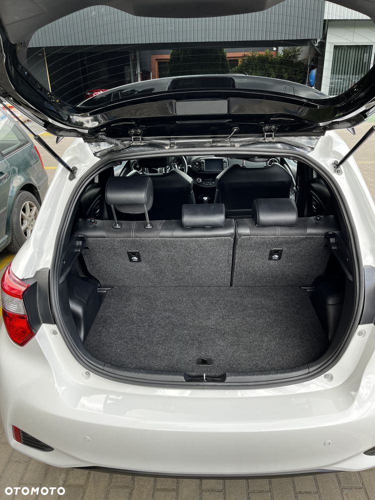 Toyota Yaris 1.5 VVT-i GR Sport - 6