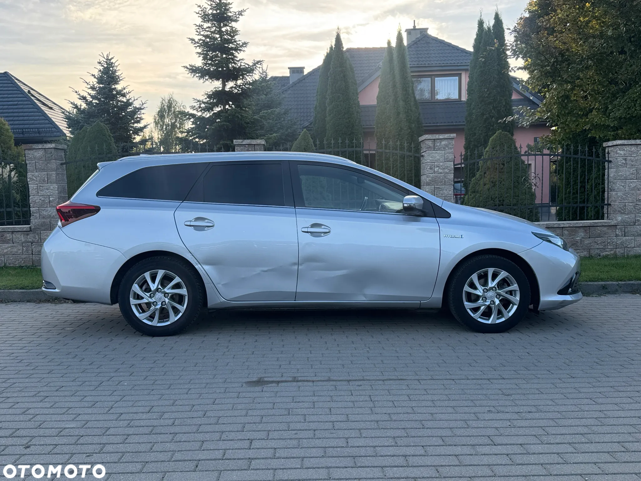 Toyota Auris 1.8 VVT-i Hybrid Automatik Comfort - 7
