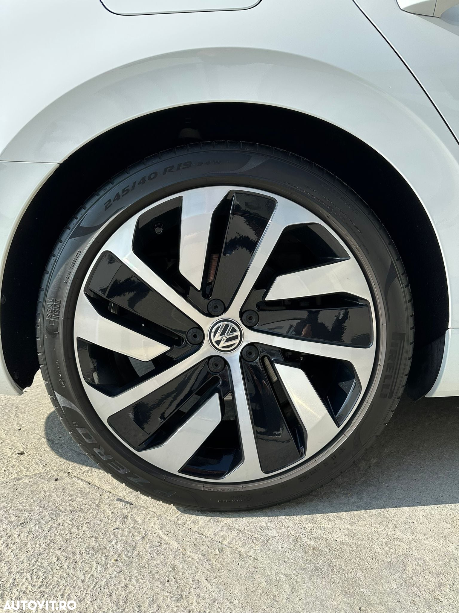 Volkswagen ARTEON 2.0 TDI DSG R-Line - 9