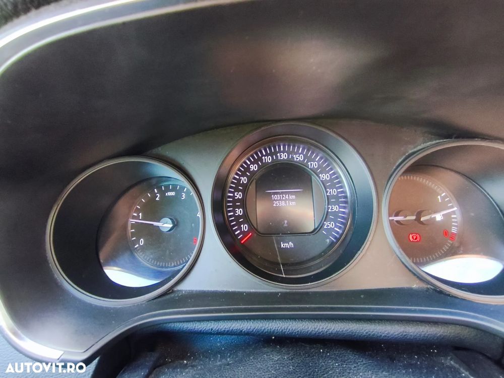 Renault Megane - 5
