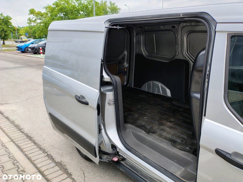 Ford Transit Connect - 11