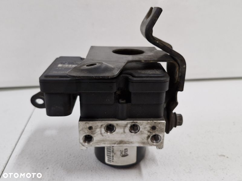 suzuki swift iv mk6 1.3 pompa hamulcowa abs 63j22wd - 1