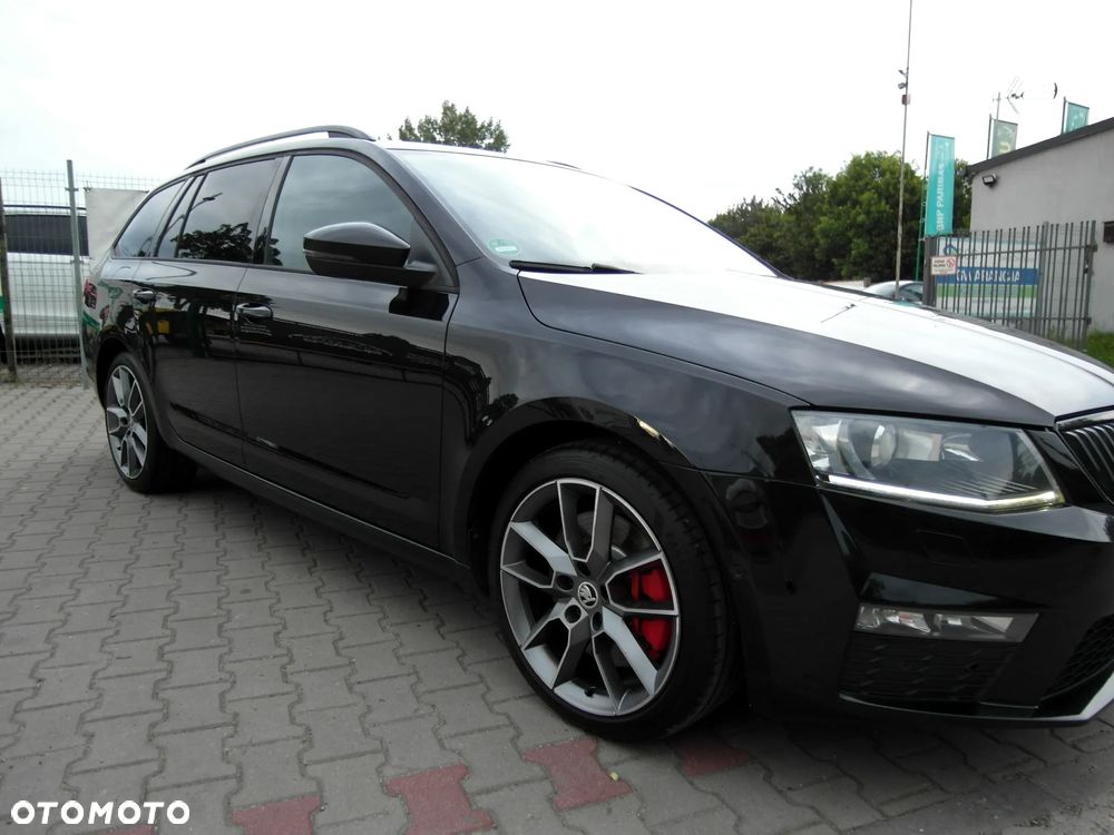 Skoda Octavia 2.0 TDI RS - 16