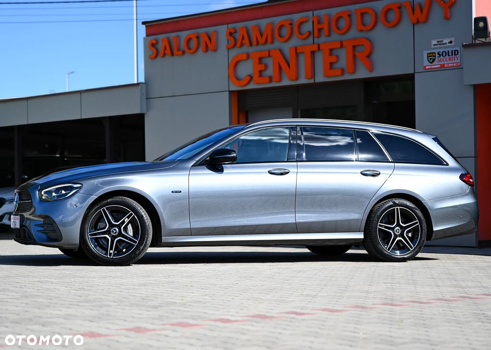 Mercedes-Benz Klasa E 300 de 4Matic 9G-TRONIC AMG Line - 38