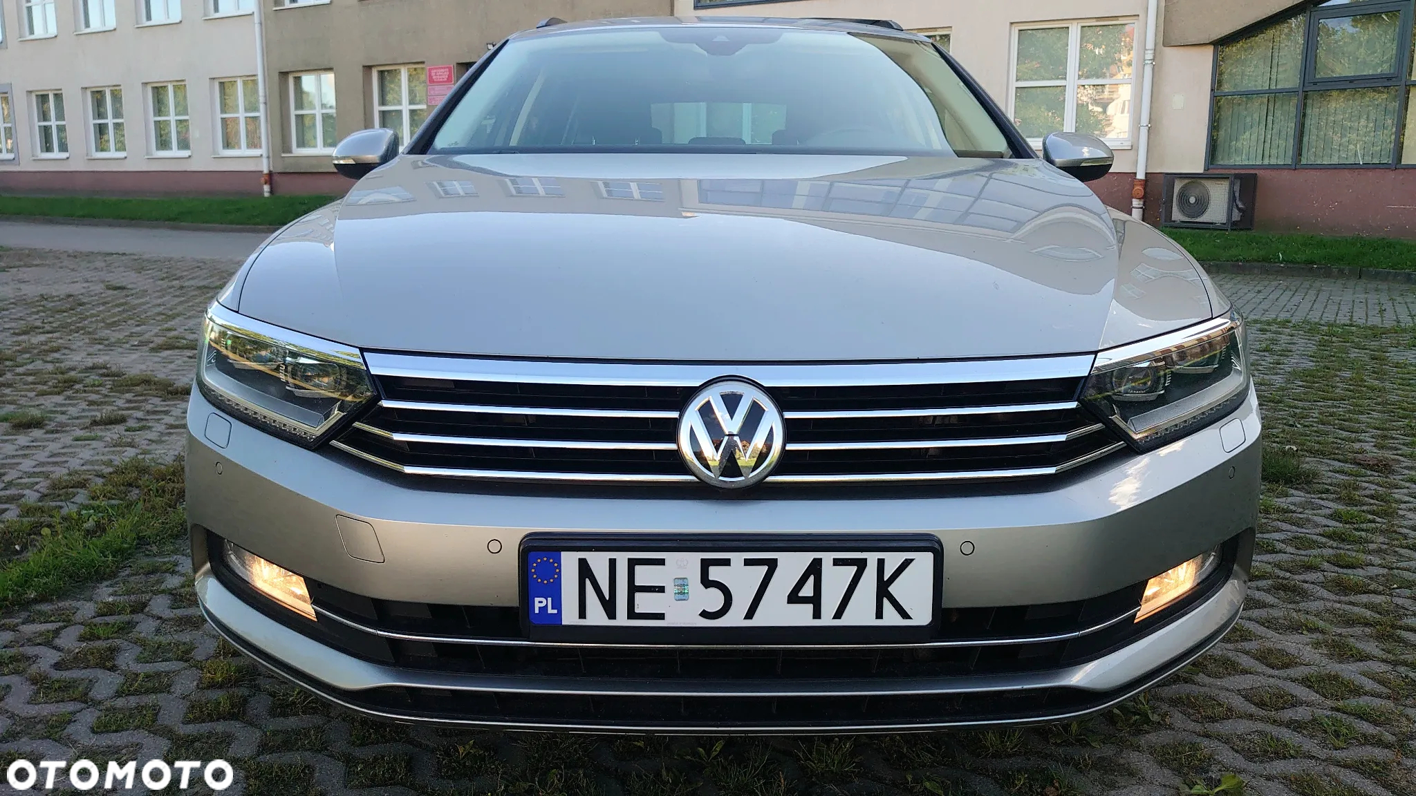 Volkswagen Passat Variant 2.0 TDI (BlueMotion Technology) Comfortline - 9