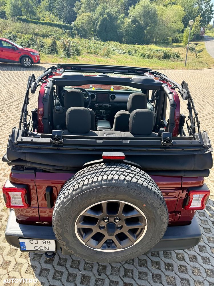 Jeep Wrangler - 23