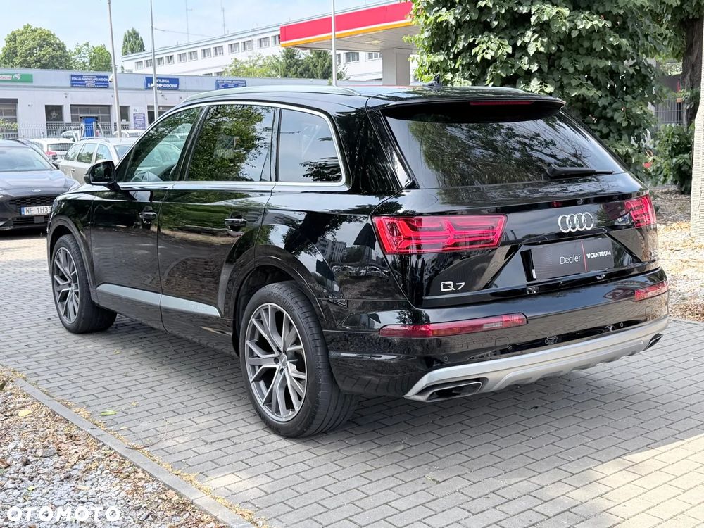 Audi Q7 - 5
