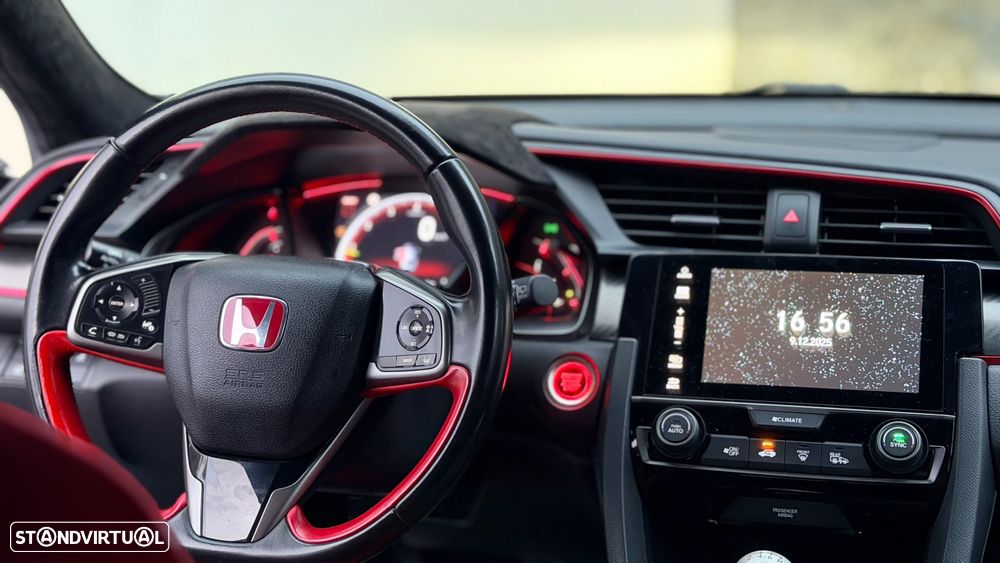 Honda Civic 2.0 VTEC Turbo Type R GT - 12