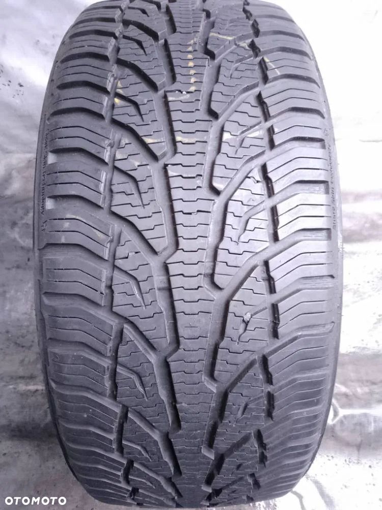 Uniroyal AllSeasonExpert 2 225/40 r18 92V 2024 7-7.5mm - 1
