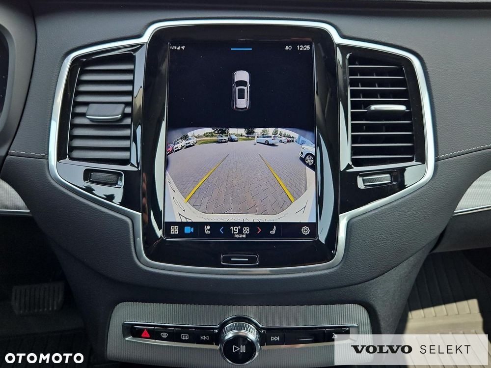 Volvo XC 90 - 17