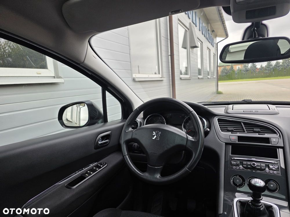 Peugeot 5008 - 26