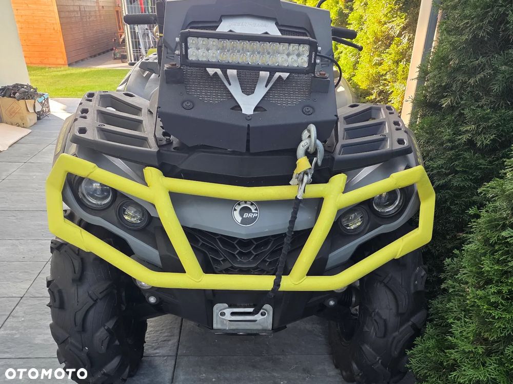 Can-Am Outlander