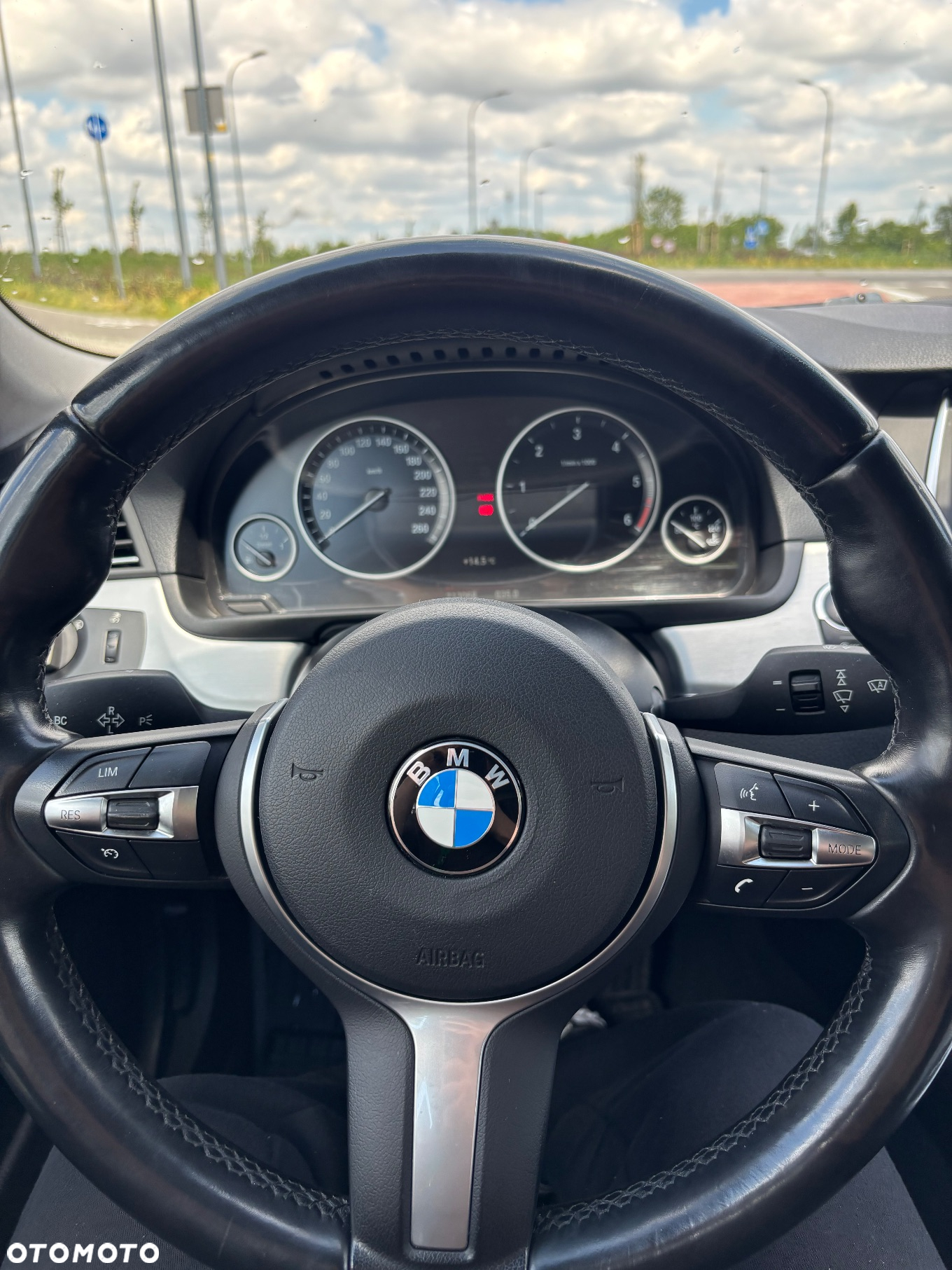BMW Seria 5 520d - 8