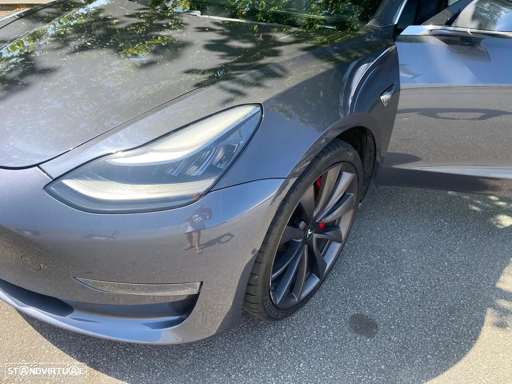 Tesla Model 3 Performance Dual Motor AWD - 11