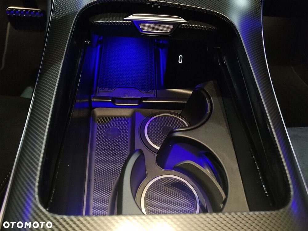 Mercedes-Benz GLC - 21