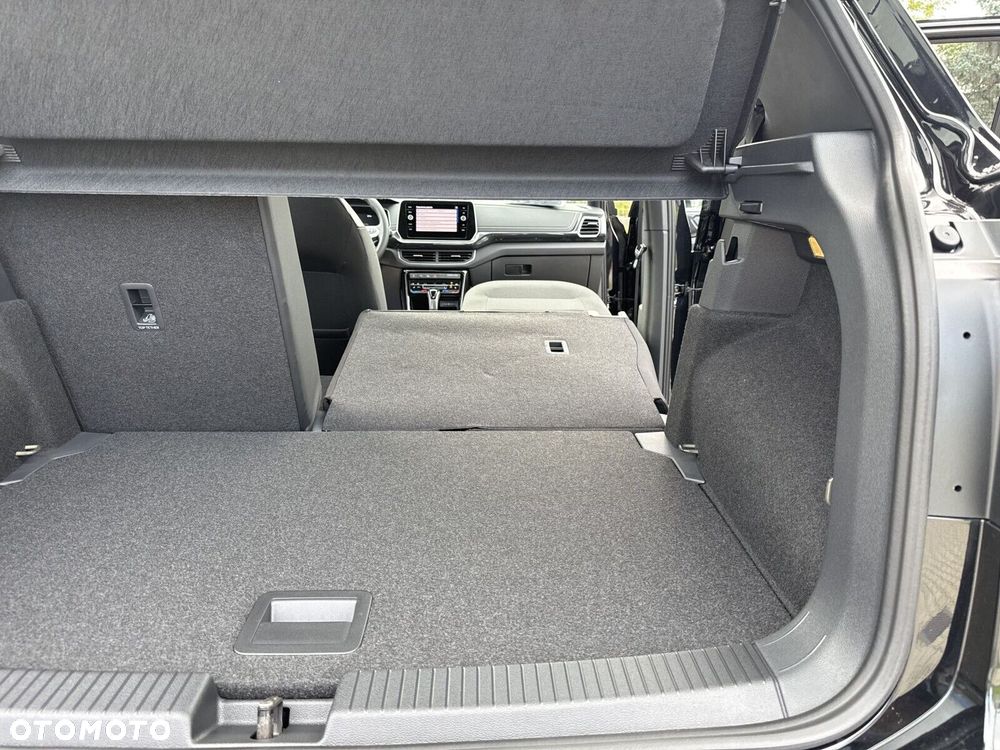 Volkswagen T-Cross - 36