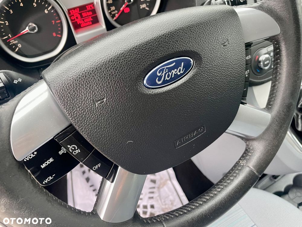 Ford Focus C-Max - 20