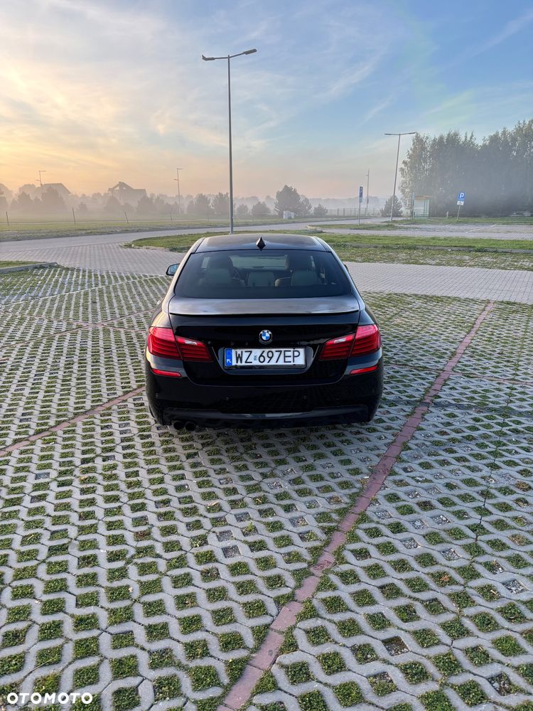 BMW 5 Series 2015 photo 5