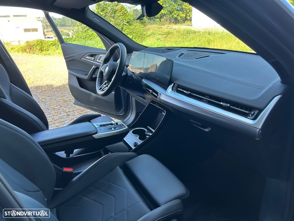 BMW iX2 - 19