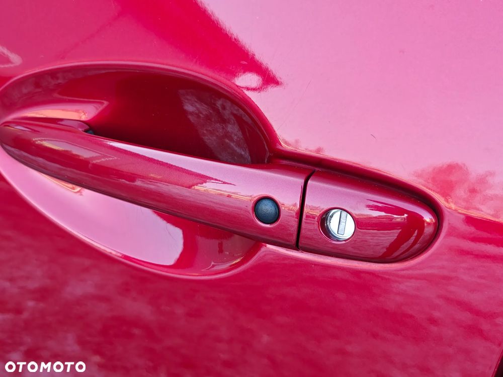 Mazda 2 SKYACTIV-D 105 Exclusive-Line - 8