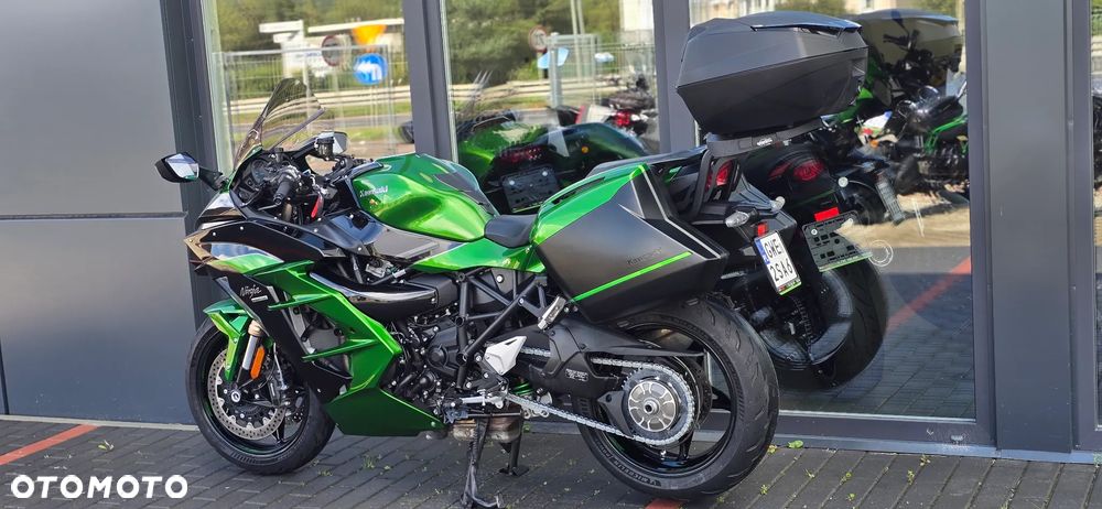 Kawasaki H2 - 27