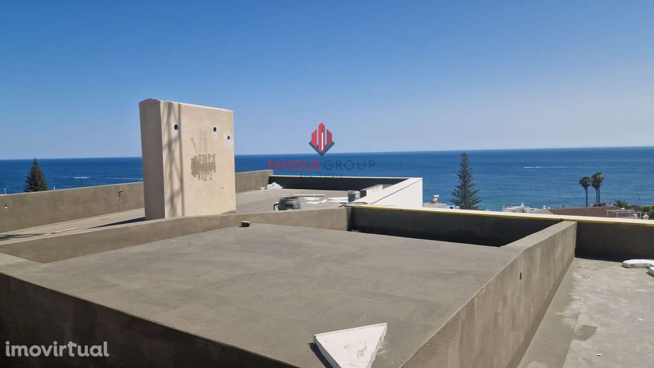 Condomínio fechado praia da Luz com piscina e garagem - Grande imagem: 3/17