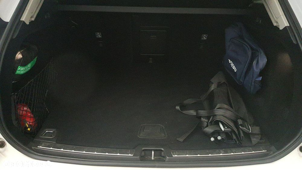 Volvo XC 60 - 22