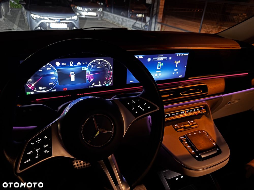 Mercedes-Benz Klasa V 300 d 4-Matic 9G-Tronic Avantgarde (d³ugi) - 9