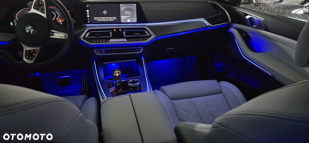 BMW X5 xDrive40i - 14
