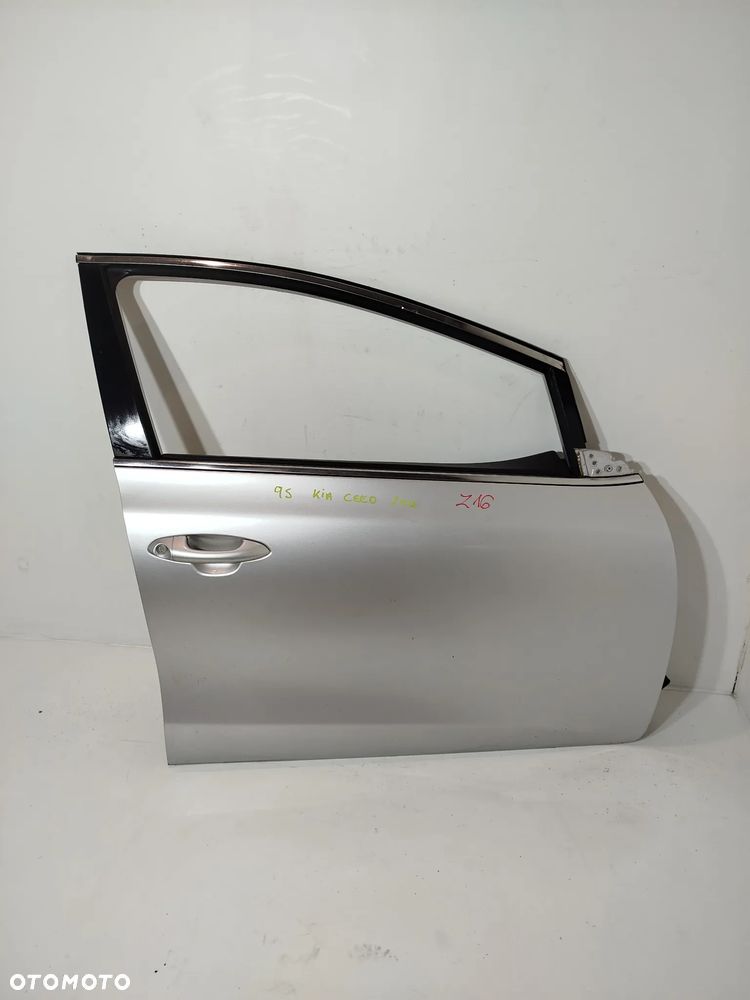 drzwi prawe przednie przód KIA CEED II 12-15 9S - 5