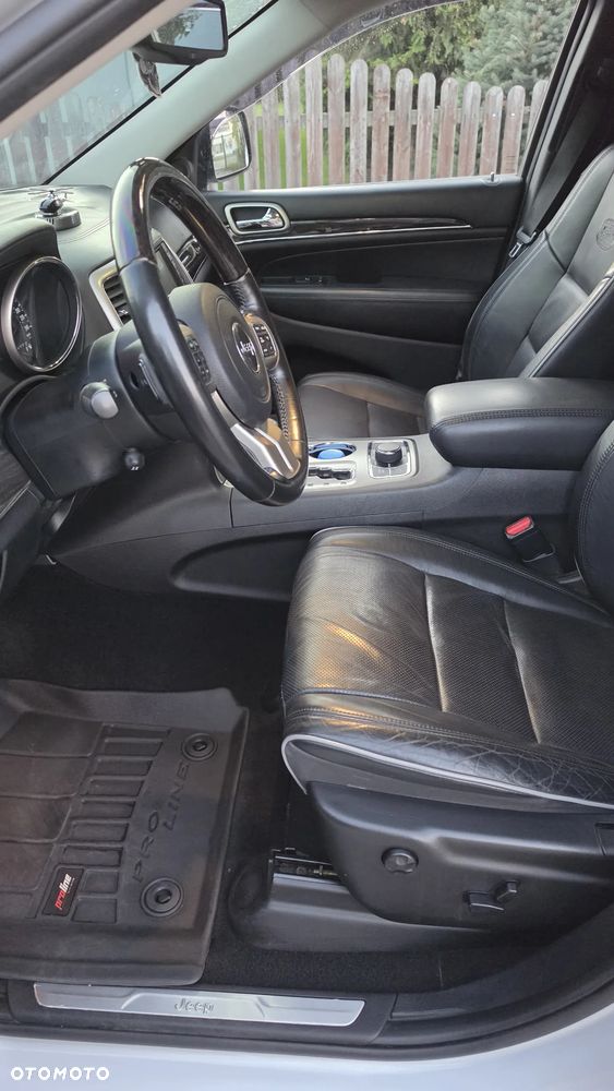 Jeep Grand Cherokee Gr 3.0 CRD Overland - 24