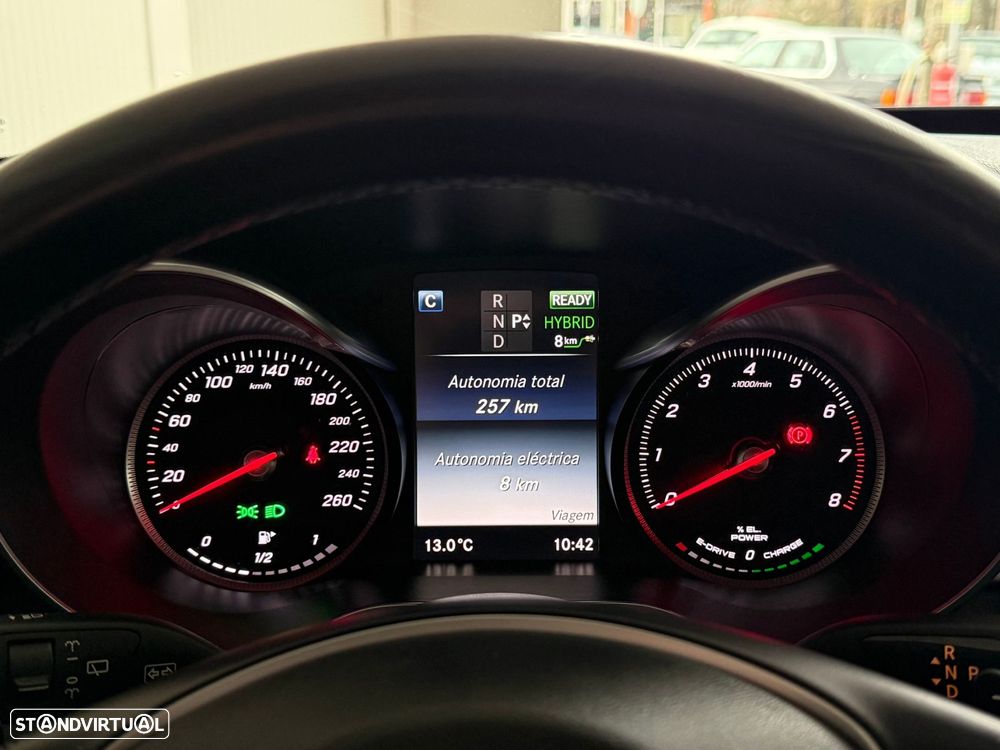 Mercedes-Benz C 350 e - 23