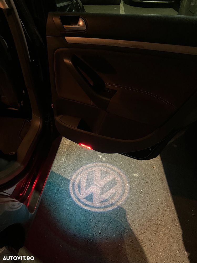 Volkswagen Jetta 1.9 TDI Comfortline DSG - 28