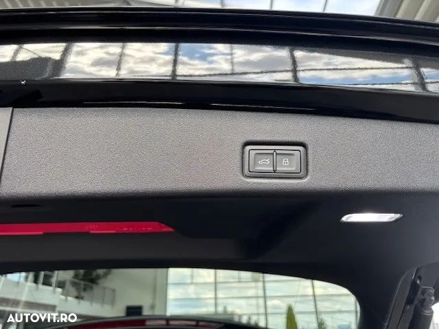 Audi Q5 40 TFSI quattro S tronic MHEV - 11