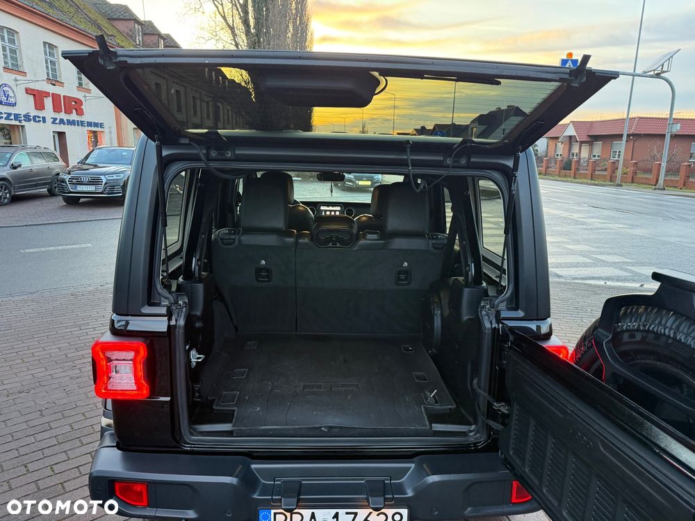 Jeep Wrangler Unlimited GME 2.0 Turbo Sahara - 20