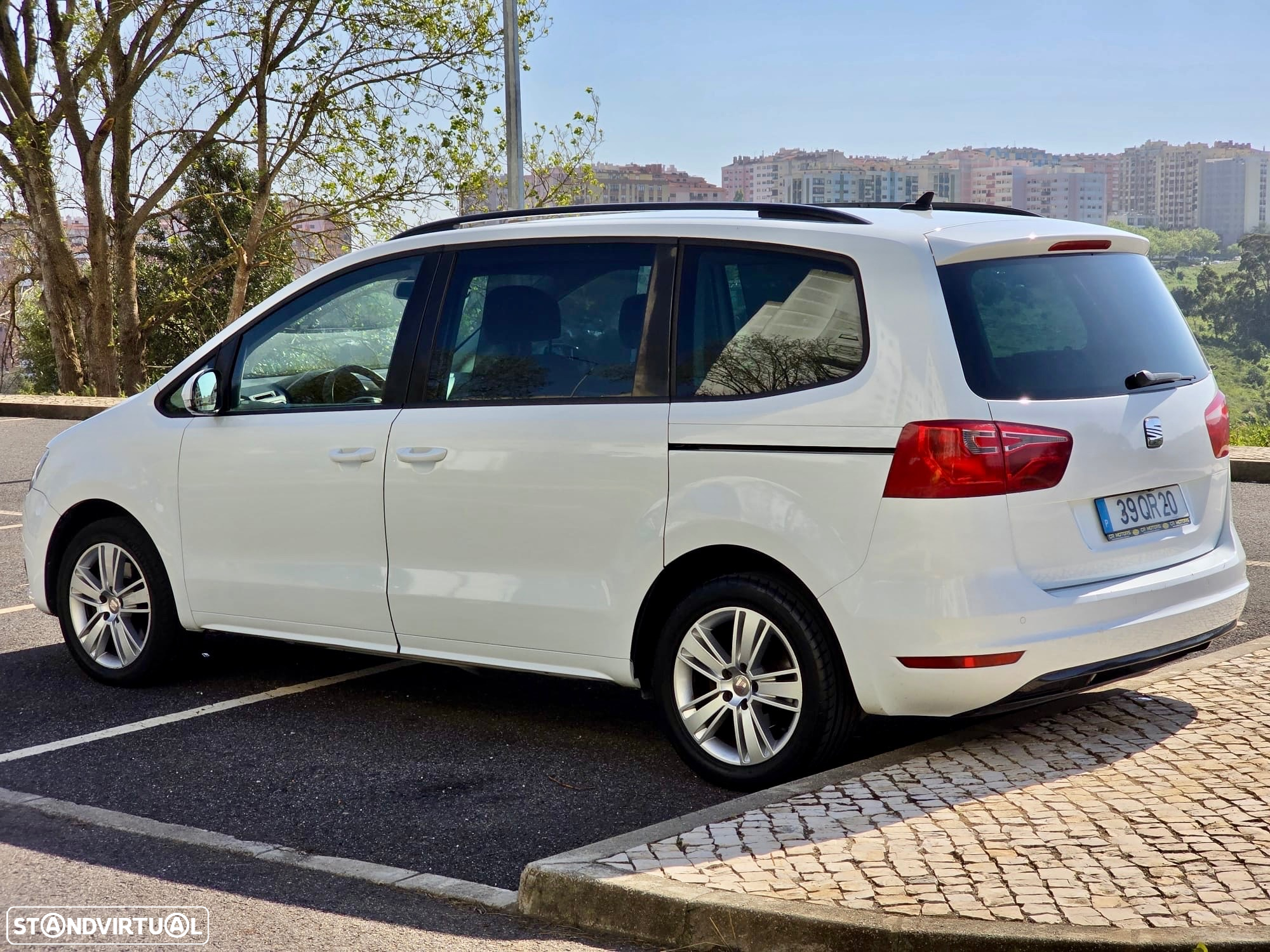 SEAT Alhambra 2.0 TDI (Ecomotive) Start & Stop DSG Style Salsa - 4