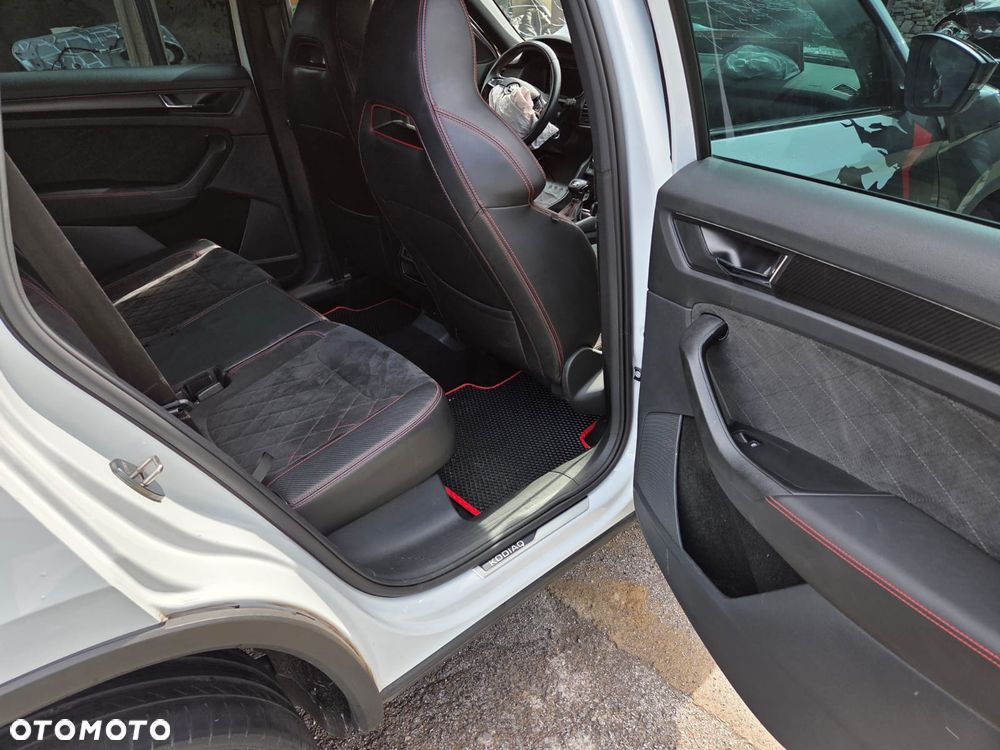 Skoda Kodiaq 2.0 Bi-TDI 4x4 DSG RS - 12