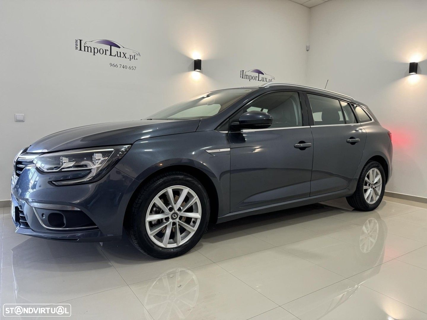 Renault Mégane Sport Tourer 1.5 dCi Intens - 1