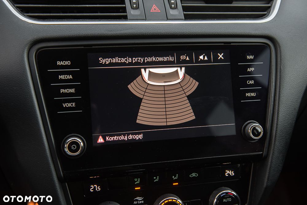 Skoda Octavia 2.0 TDI 4x4 DSG RS - 27