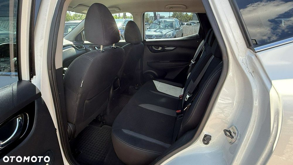 Nissan Qashqai 1.3 DIG-T Acenta - 14