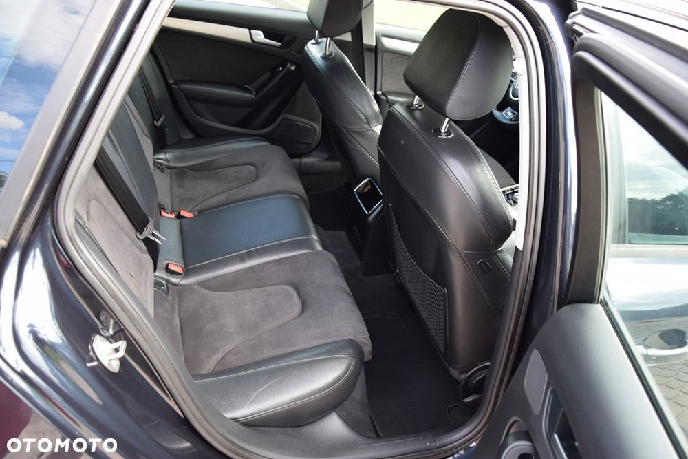 Audi A4 Avant 2.0 TDI DPF S line Sportpaket - 15