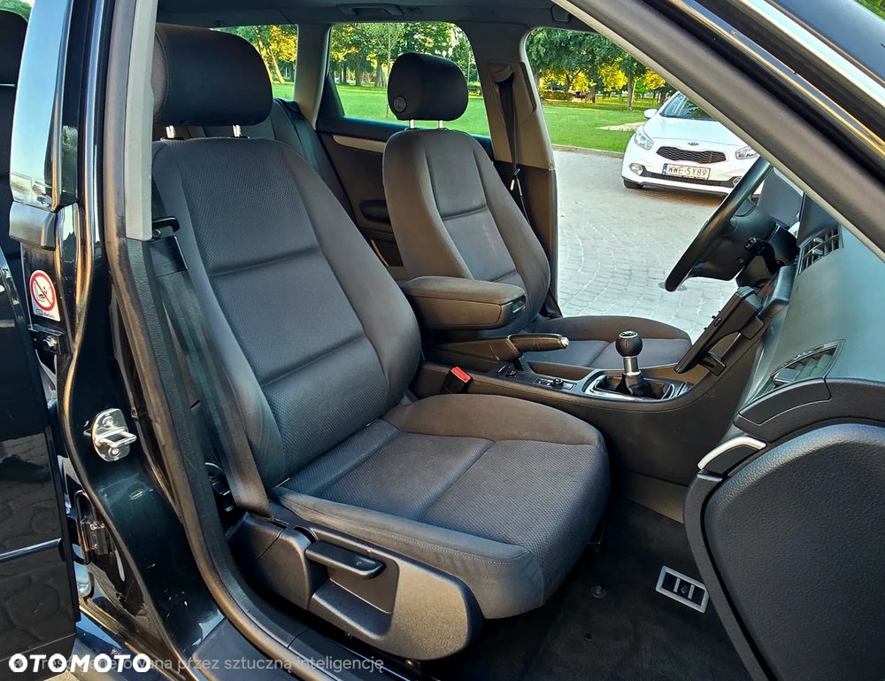 Audi A4 Avant 1.9 TDI - 25